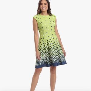 New London Times Women's Ombre Dots Fit and Flare Dress size 8.